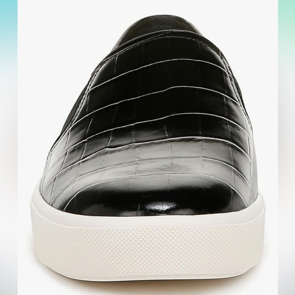 VINCE Blair EUC size 8.5 croc embossed black sneakers - Picture 5 of 10